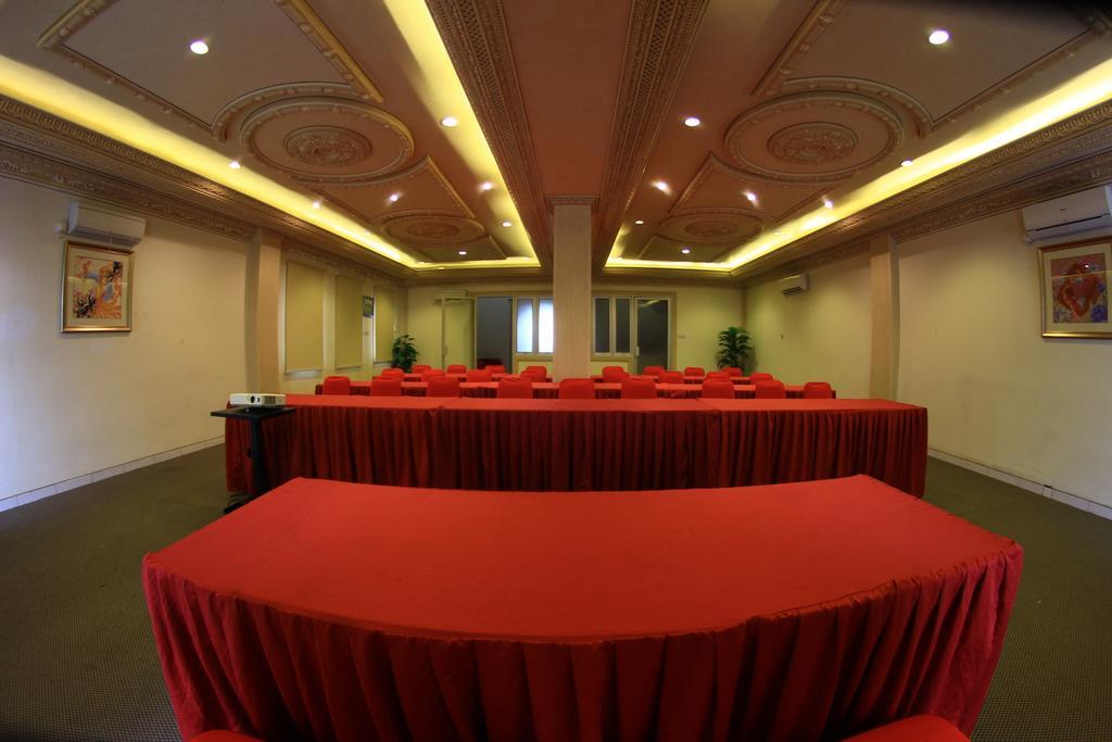 Ceria Boutique Hotel Maguwo Kültér fotó